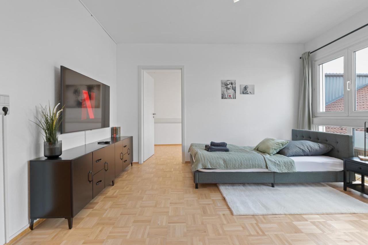 Lemon Suites Hildrizhausen - Ideal Fuer Teams Und Monteure 외부 사진